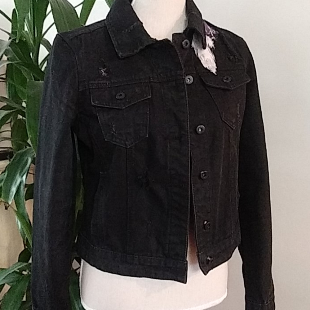 Black Jean Jacket - Picture 10 of 11